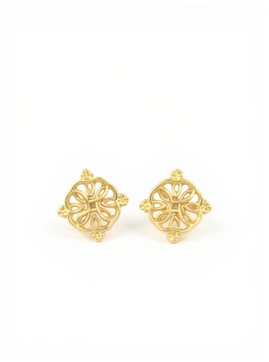 Liya Stud Earring