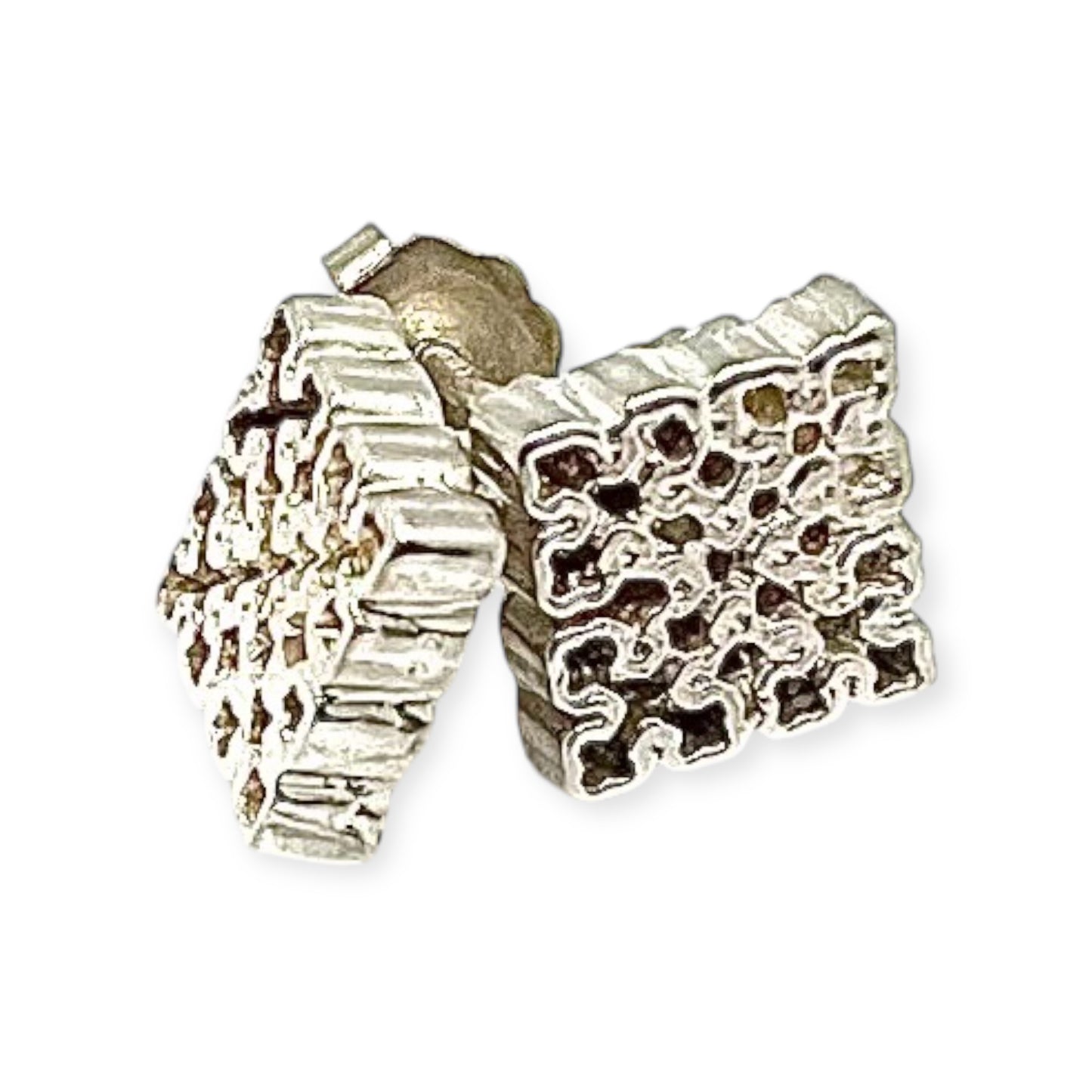 Bela Stud Earring