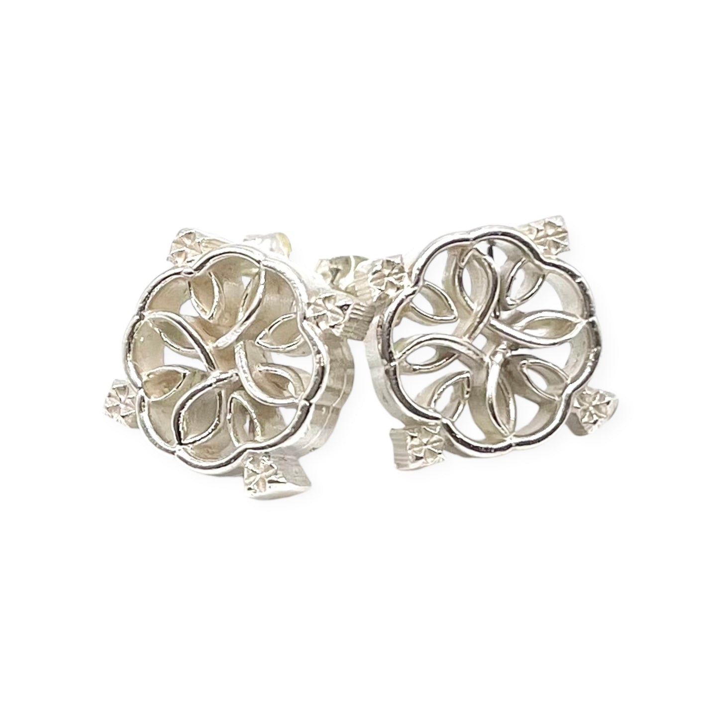 Liya Stud Earring